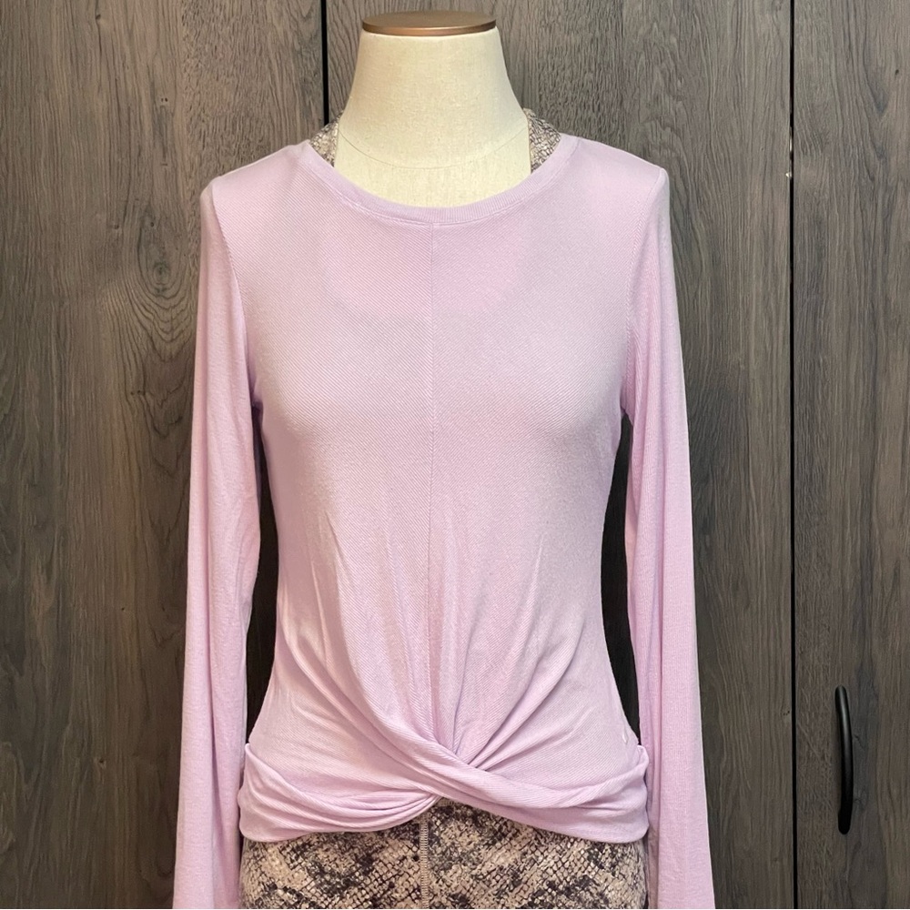 GapFit Lavender Ribbed‎ Long Sleeve Twist Front Active Tee